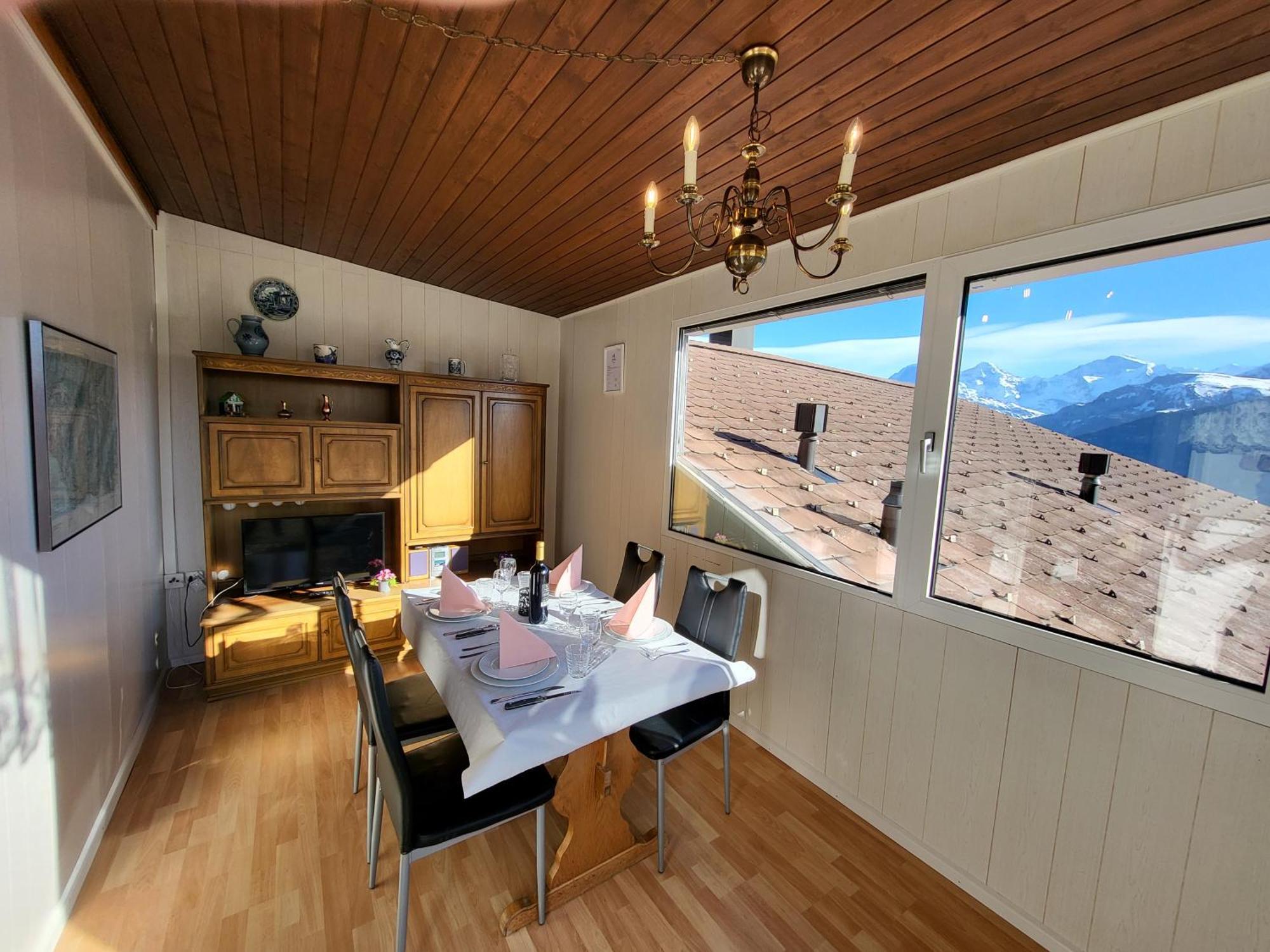 Chalet Lilo 4 Zimmer Big View Beatenberg Bagian luar foto